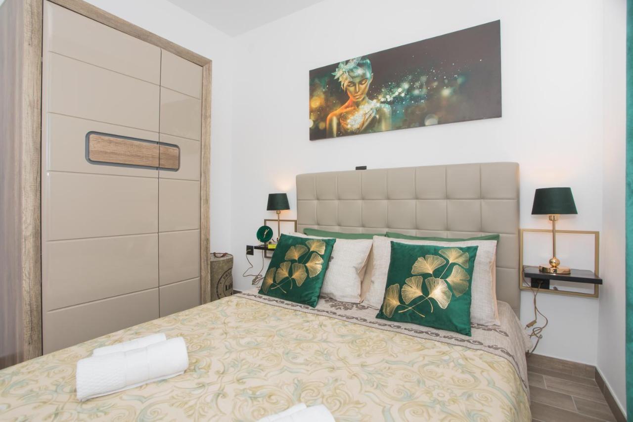 Apartmani Rispet Шибеник Экстерьер фото